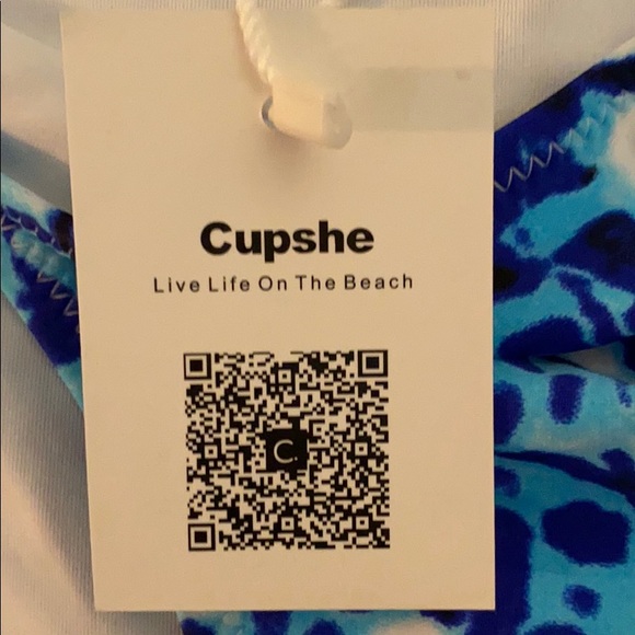 Bikini! - Picture 3 of 3